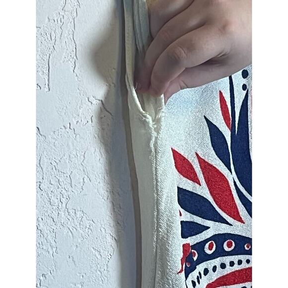 1970s Flair Fashions Knit Top Dramatic Geometric Red White Blue Sleeveless Tank - Picture 5 of 5